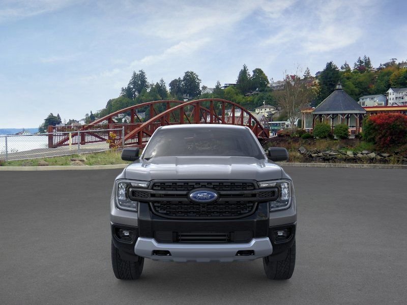 New 2026 Carbonized Gray Metallic Ford XLT image 8