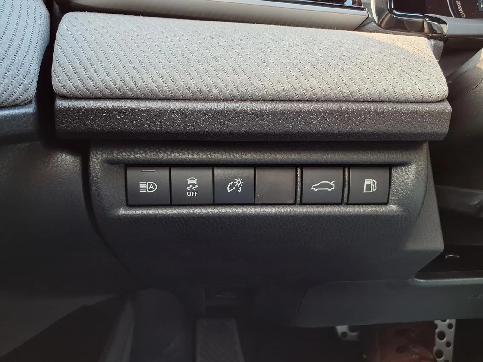 New 2026  Toyota SE image 9