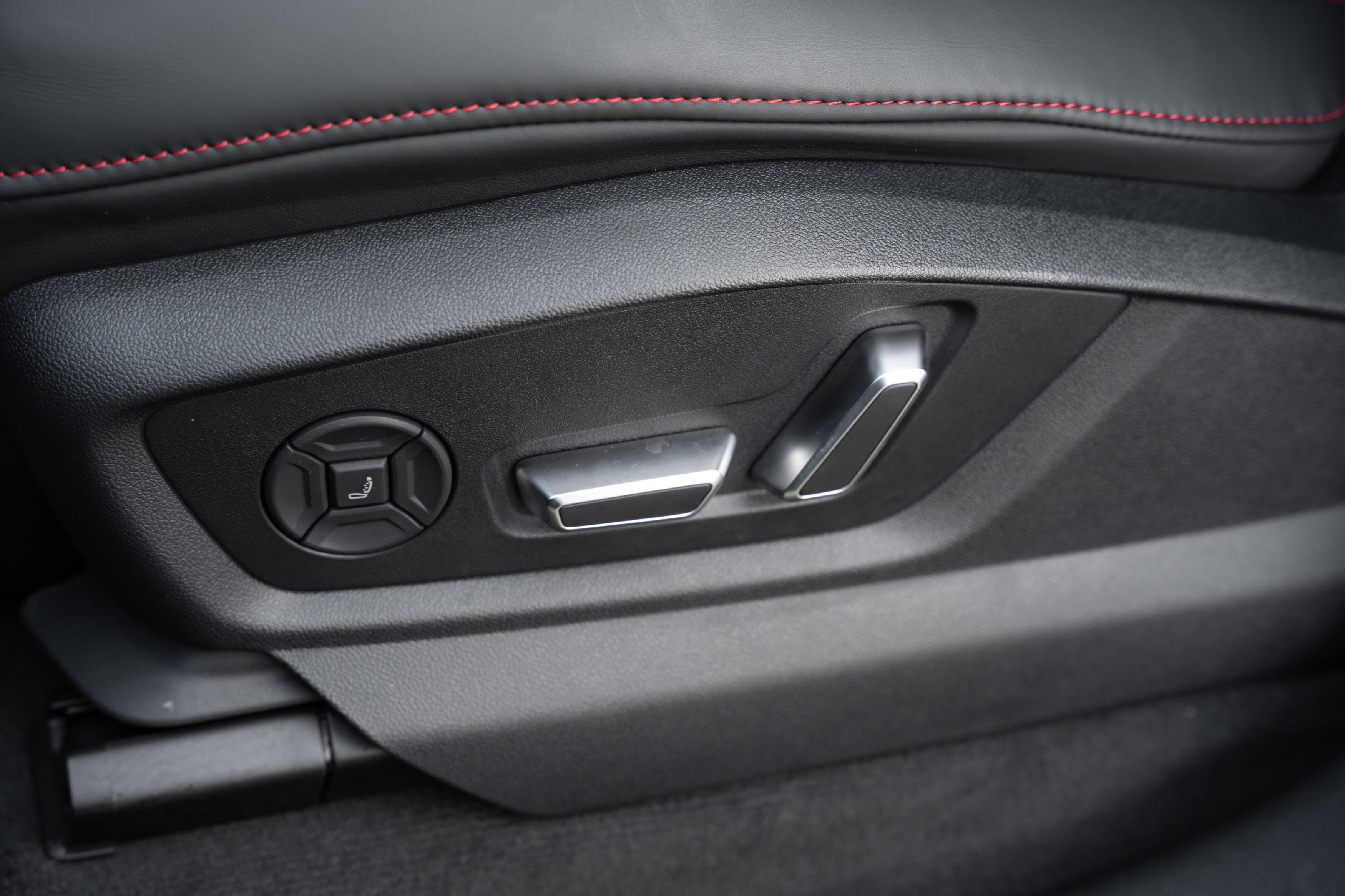 New 2026 Mythos Black Metallic Audi Prestige image 25