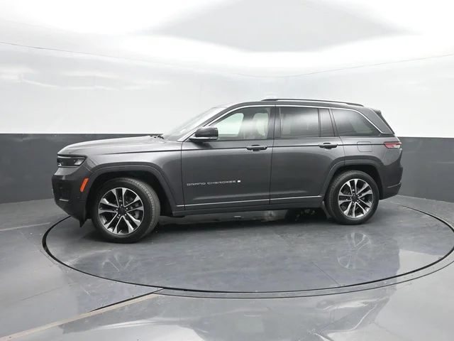 2022 Jeep Grand Cherokee Overland