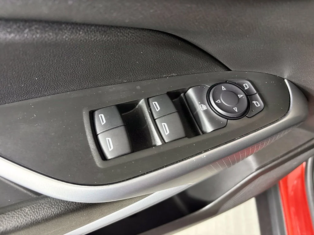 Used 2024 Red Chevrolet 1RS image 15