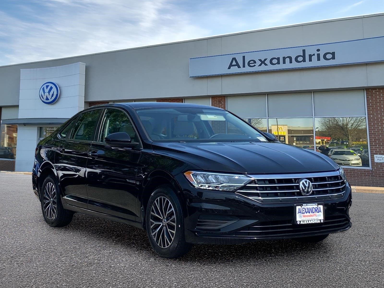 Used 2021  Volkswagen 1.4T SE image 1