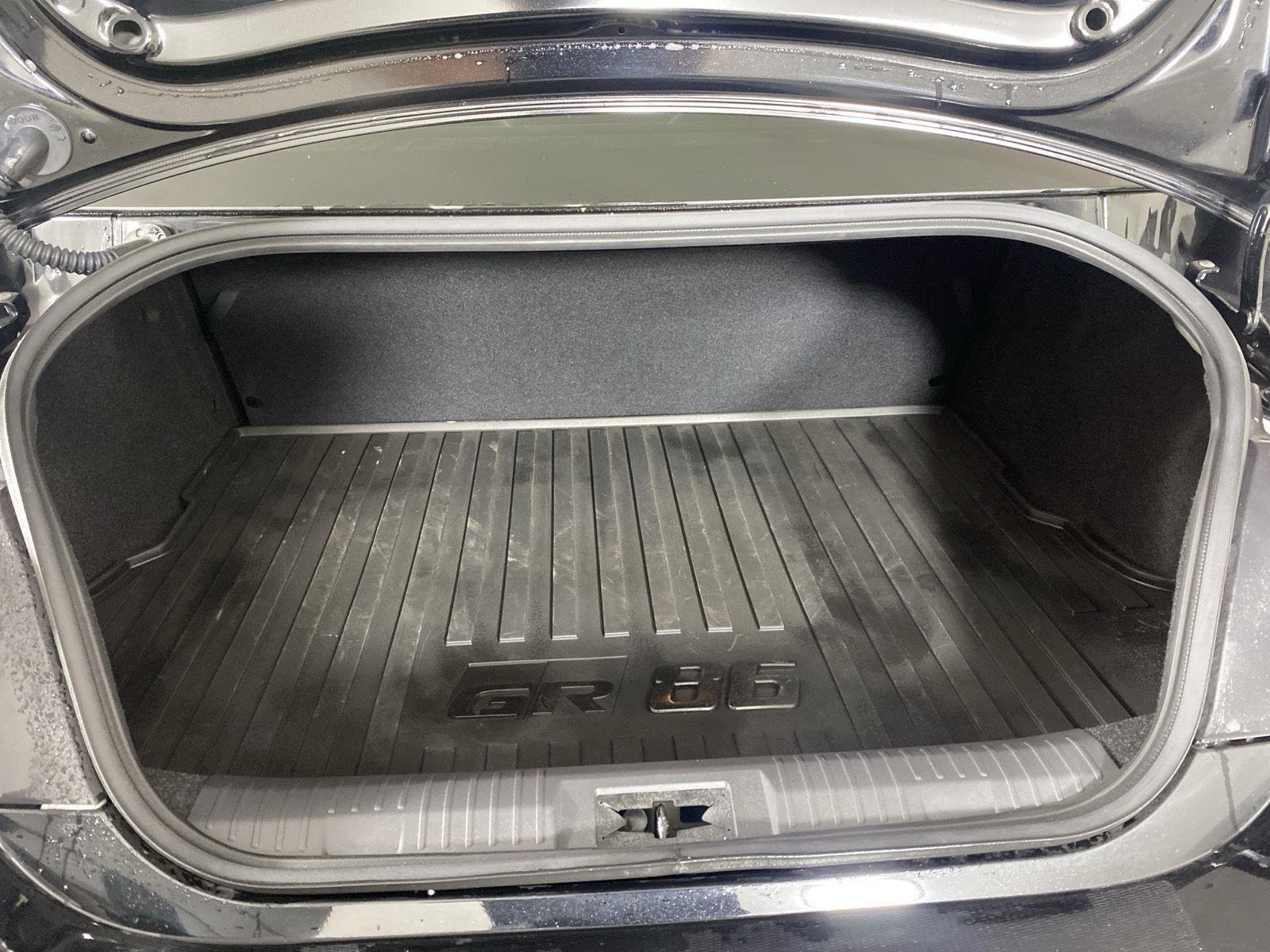 Used 2025 Raven Toyota Premium image 26