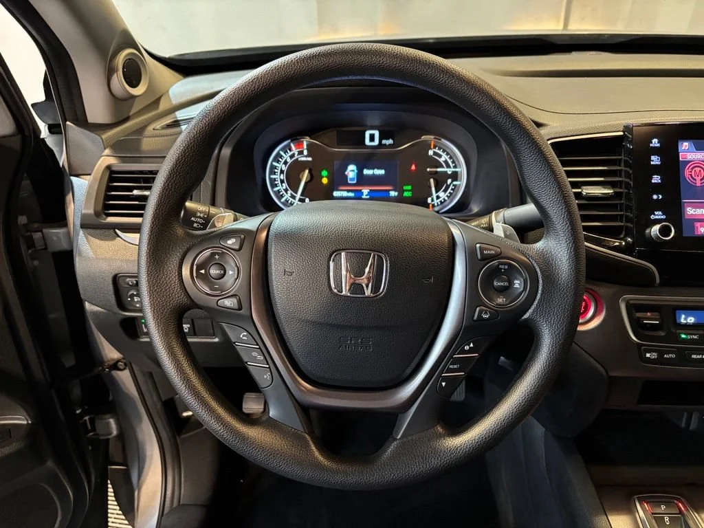 Certified Used 2023 Lunar Silver Metallic Honda AWD SPORT image 37