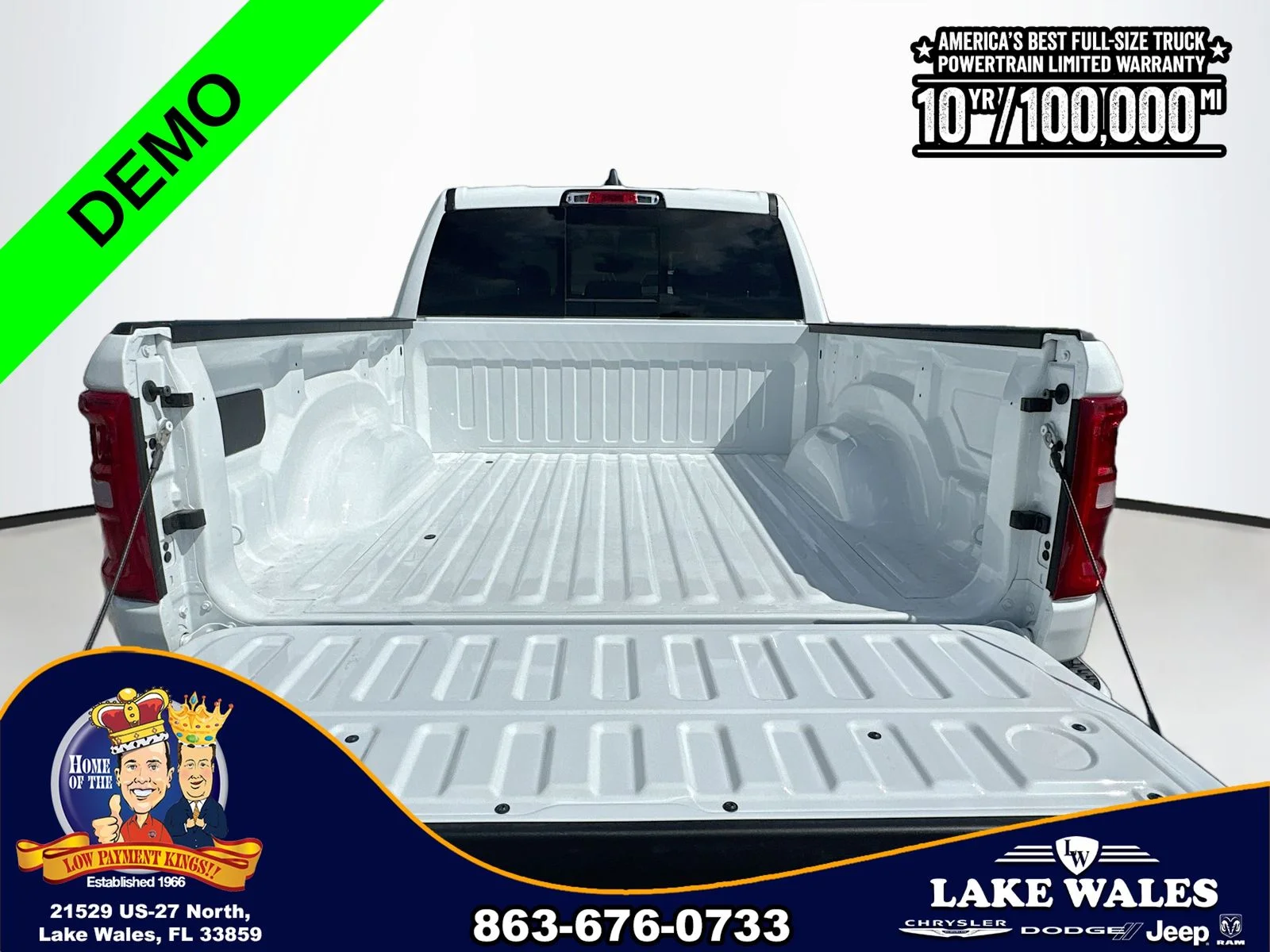 New 2026 Bright White Clear-Coat Exterior Paint RAM Big Horn/Lone Star image 23
