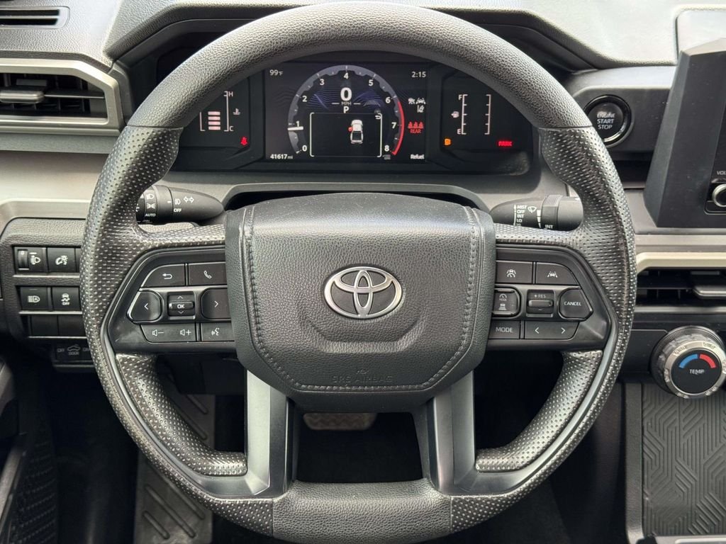 Used 2025  Toyota SR5 image 10