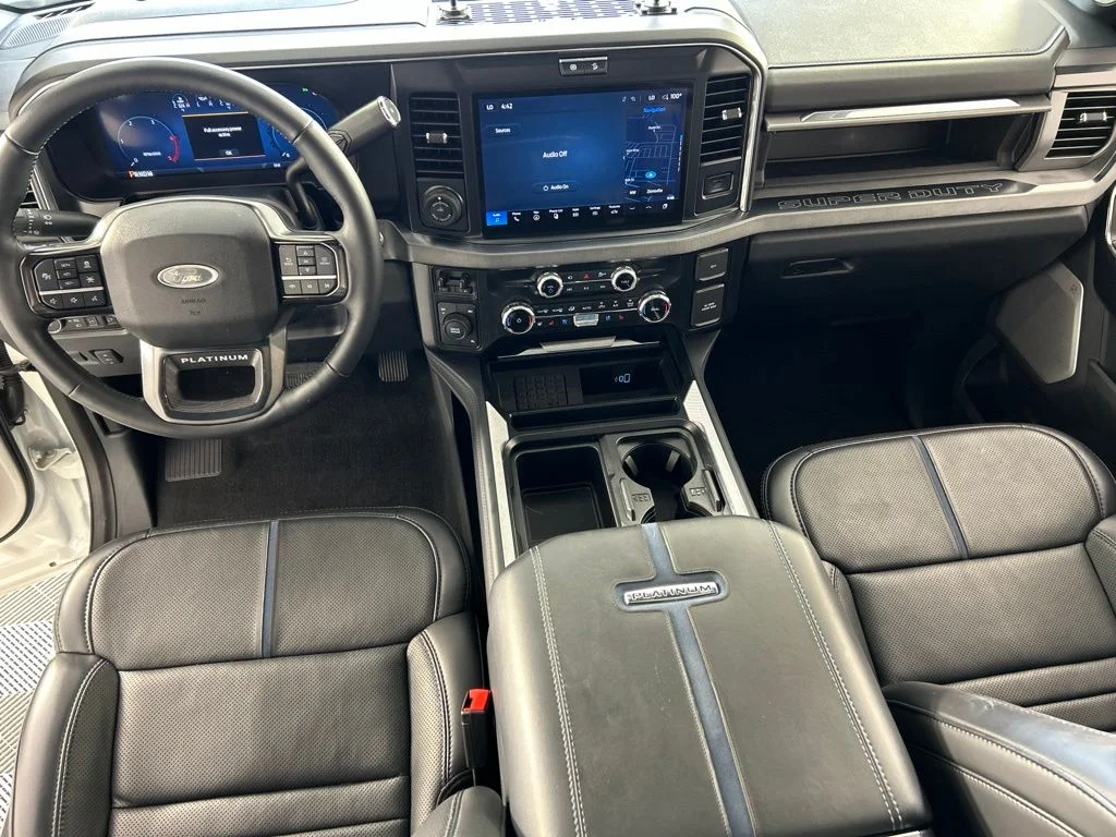 Used 2025 White Ford Platinum image 19