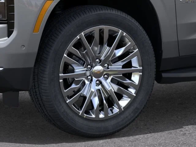 2026 Chevrolet Suburban Premier - Photo 9