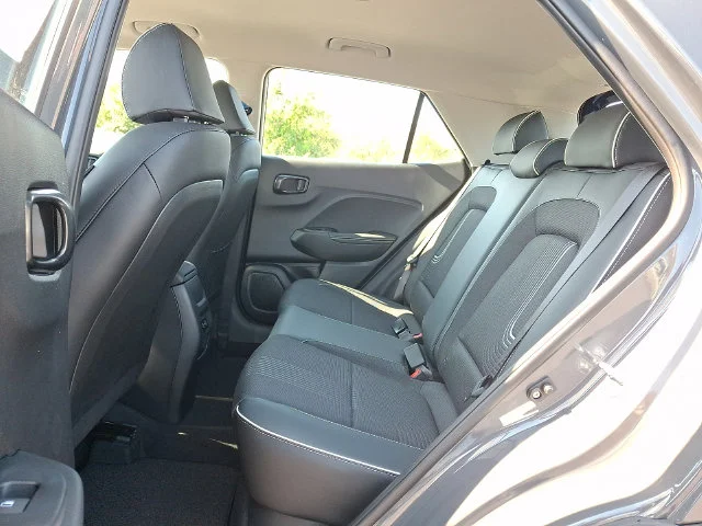 New 2026 Gray Hyundai SEL image 6