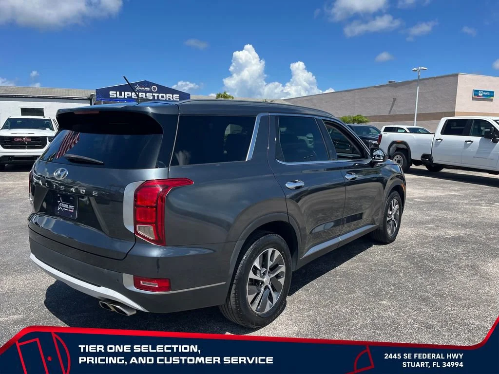 Used 2020 Gray Hyundai SEL image 5