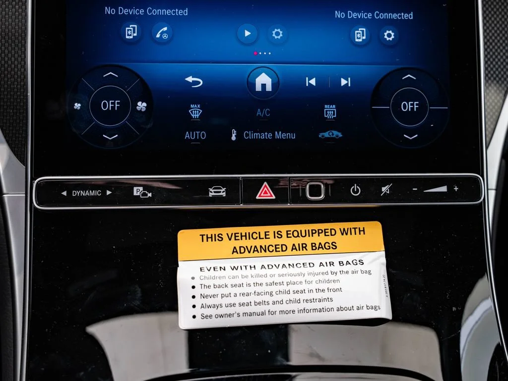 New 2026 Cirrus Silver Metallic Mercedes-Benz GLC 300 image 36