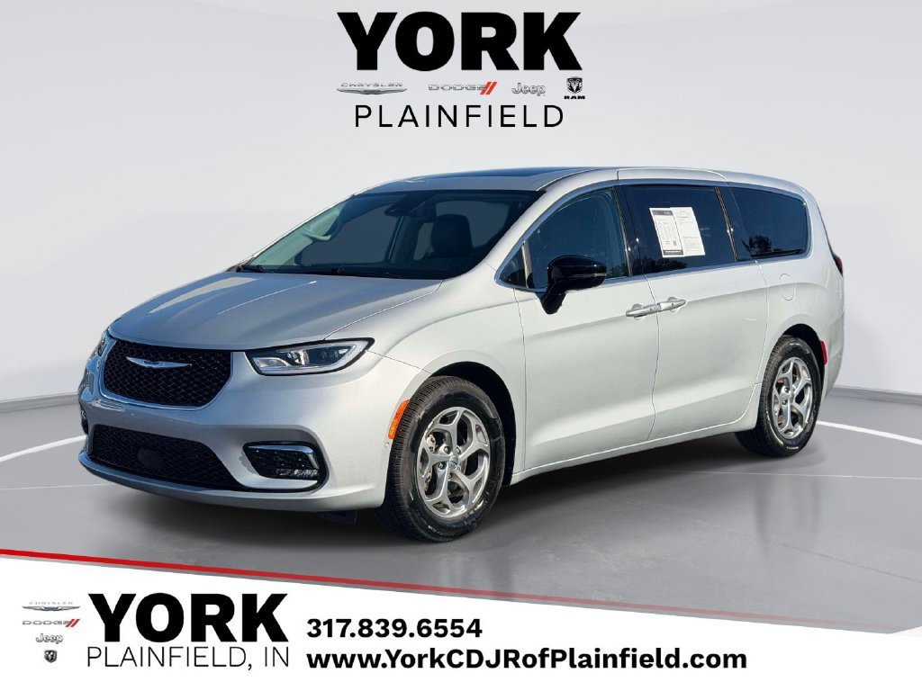  2024 Chrysler Pacifica Limited FWD   