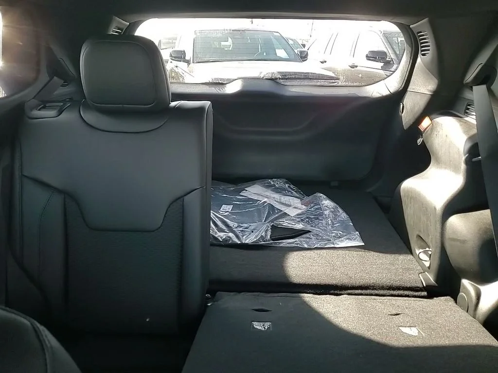 New 2026 Black Jeep Latitude image 35