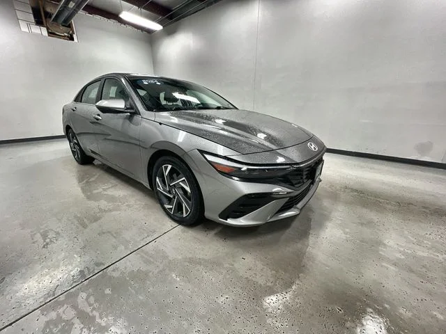 Certified Used 2024 Silver Hyundai Limited image 2