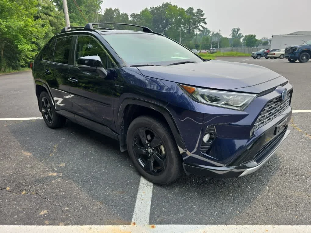 Used 2021 Blue Print/Midnight Black Metallic Toyota Hybrid XSE image 3