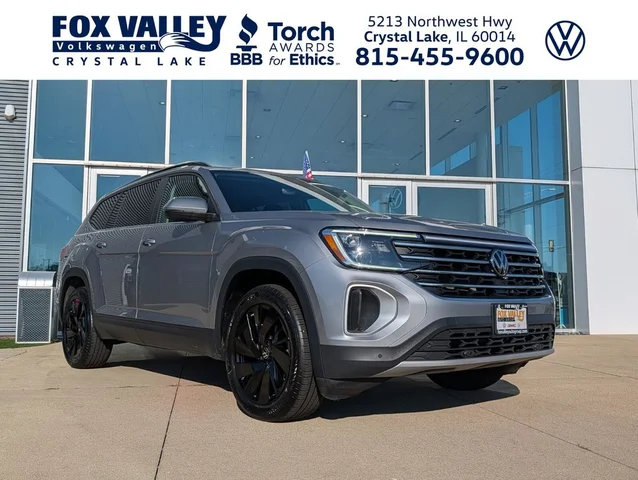 2024 Volkswagen Atlas 2.0T SE w/Technology