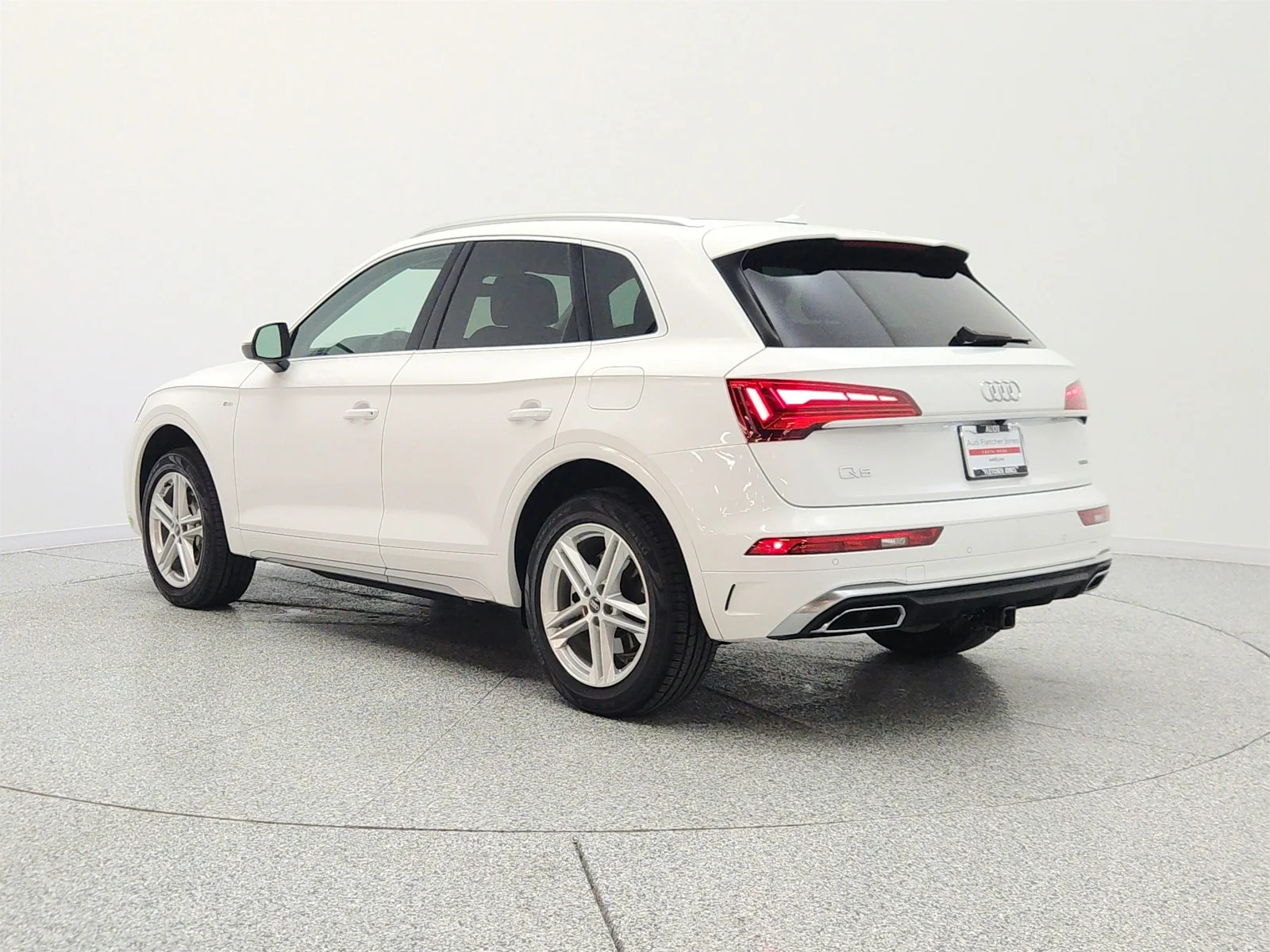 Used 2023 Ibis White Audi S line Premium Plus 55 TFSI e quattro image 7