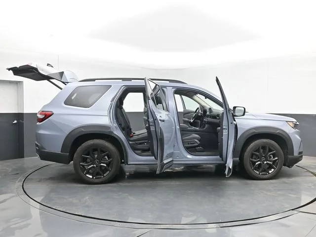 2025 Honda Pilot Touring - Photo 109