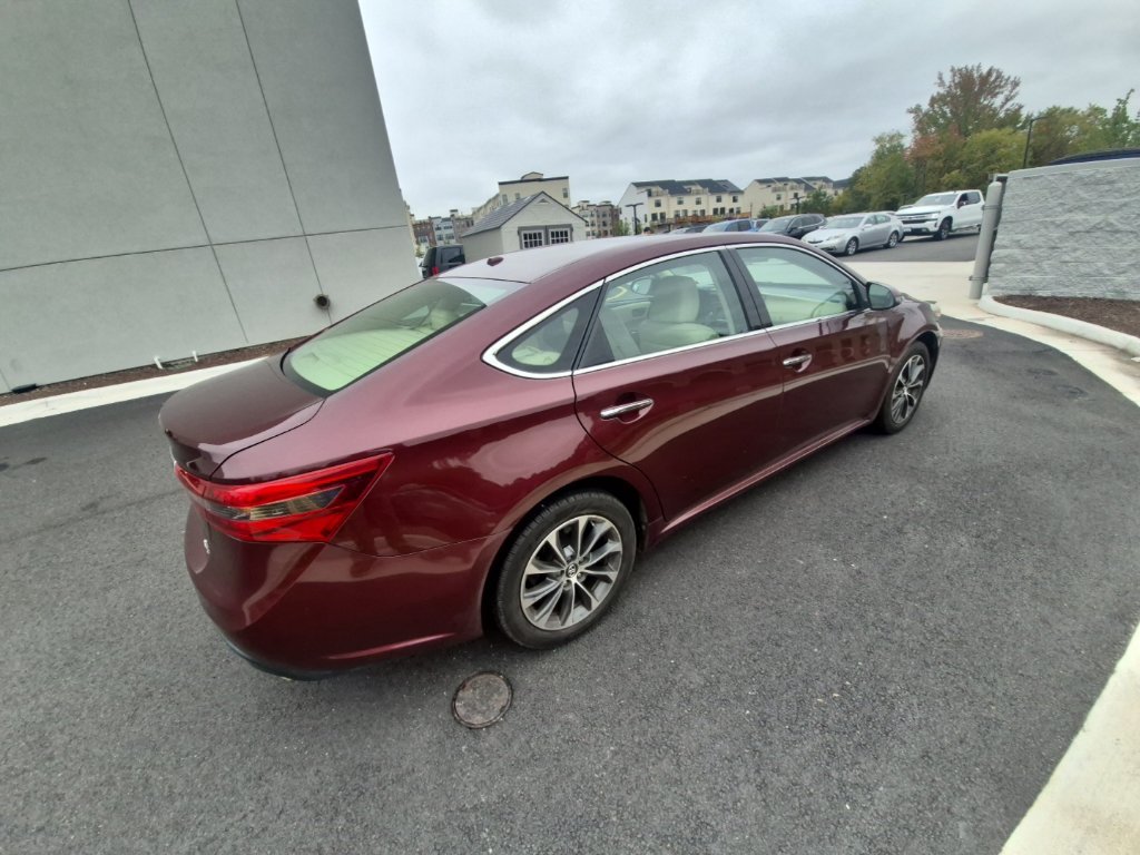 Used 2016 Mica Toyota XLE Plus image 6