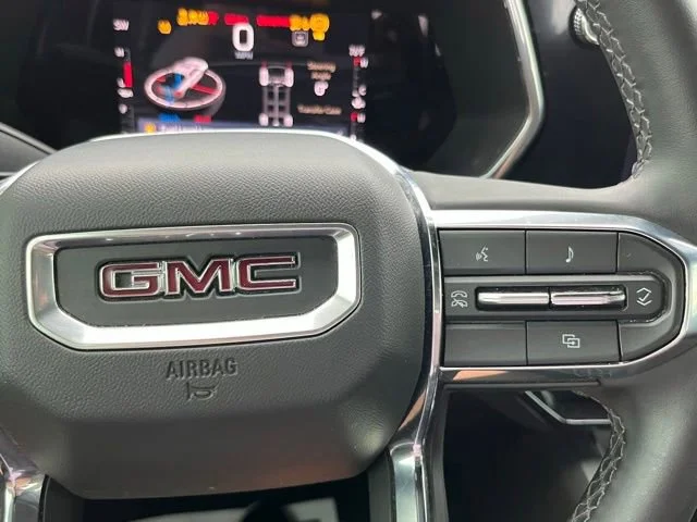 Used 2023 Onyx Black GMC Elevation image 31