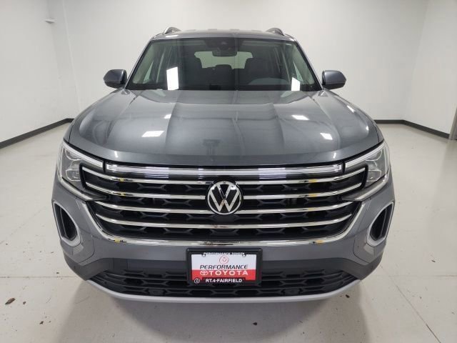 Used 2024 Platinum Gray Metallic Volkswagen 2.0T SE w/Technology image 5