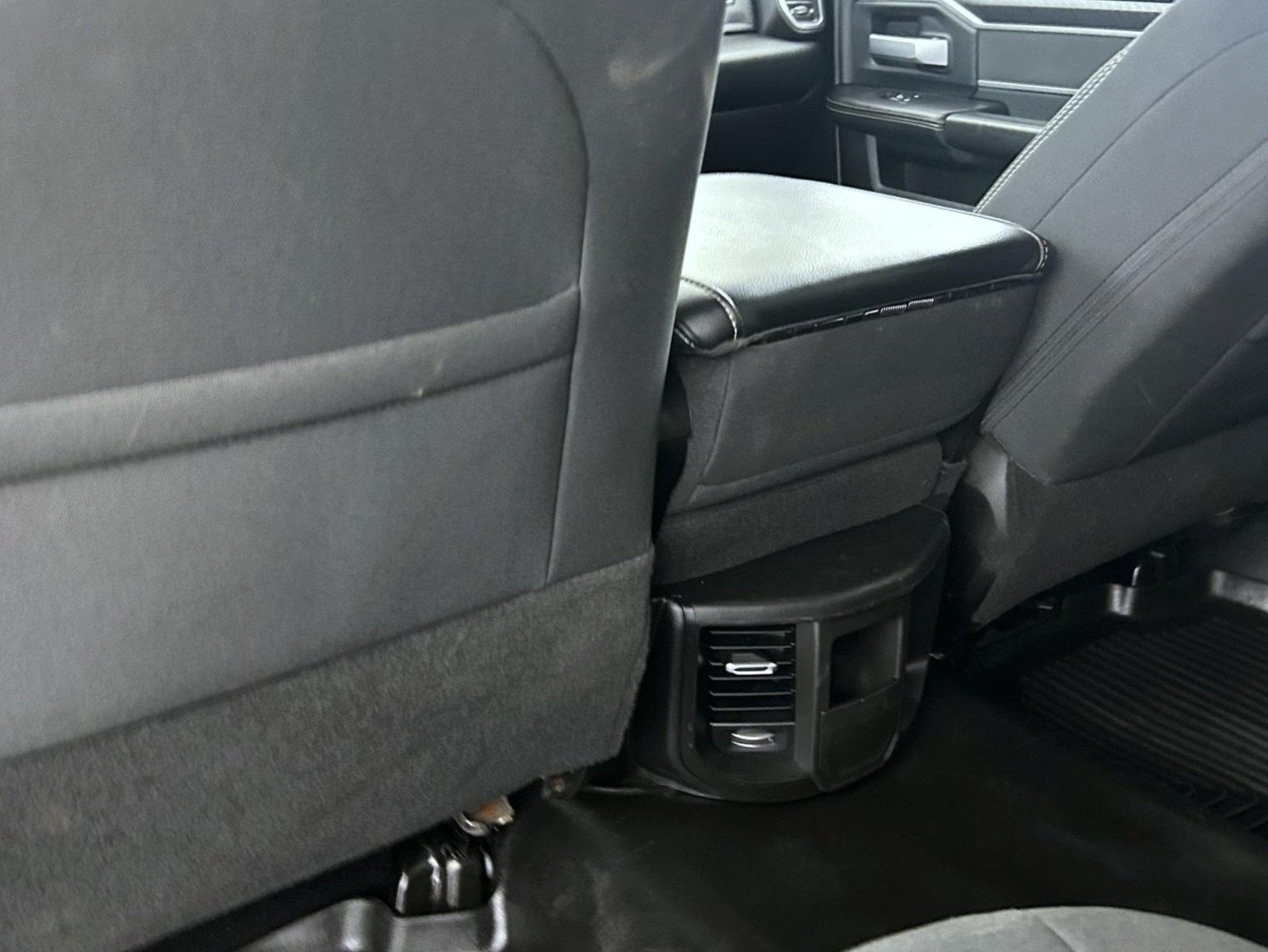 Used 2025 White Ram Big Horn image 21