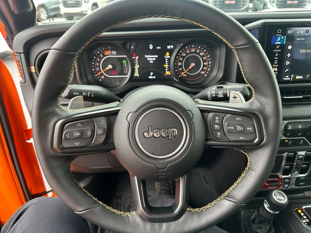 2025 Jeep Wrangler 4-Door Rubicon 392 Final Edition - Photo 17