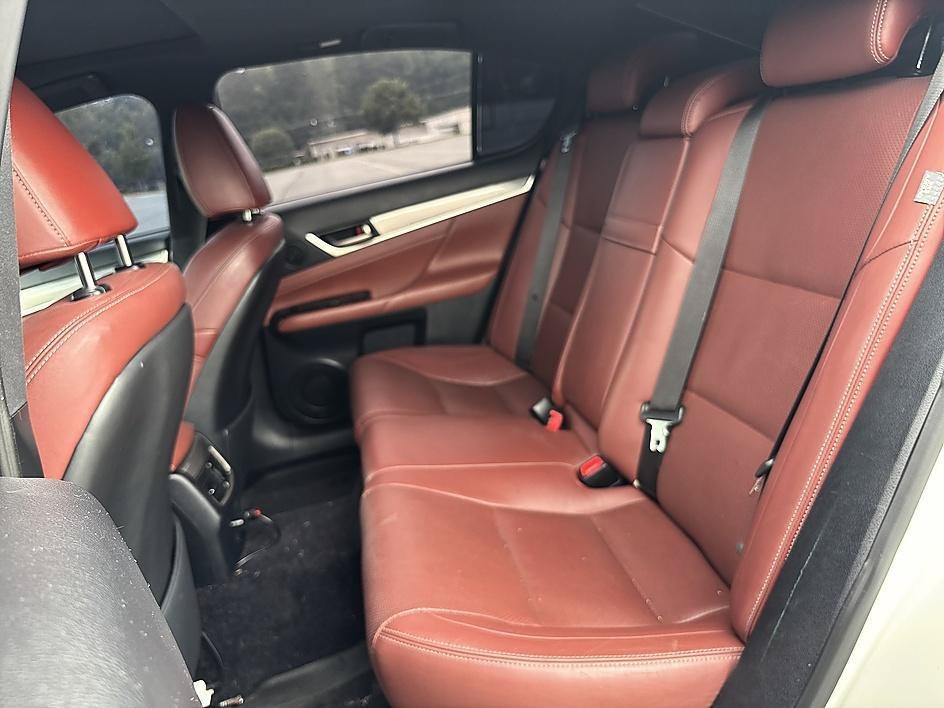 Used 2013 Starfire Pearl Lexus 350 image 13