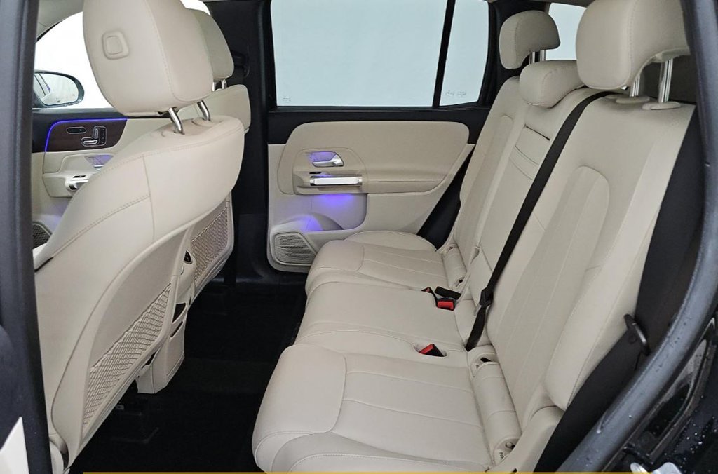 Used 2023 Black Mercedes-Benz GLB 250 image 7
