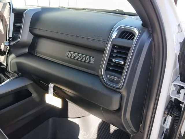 New 2026 Bright White Clear-Coat Exterior Paint RAM Laramie image 37