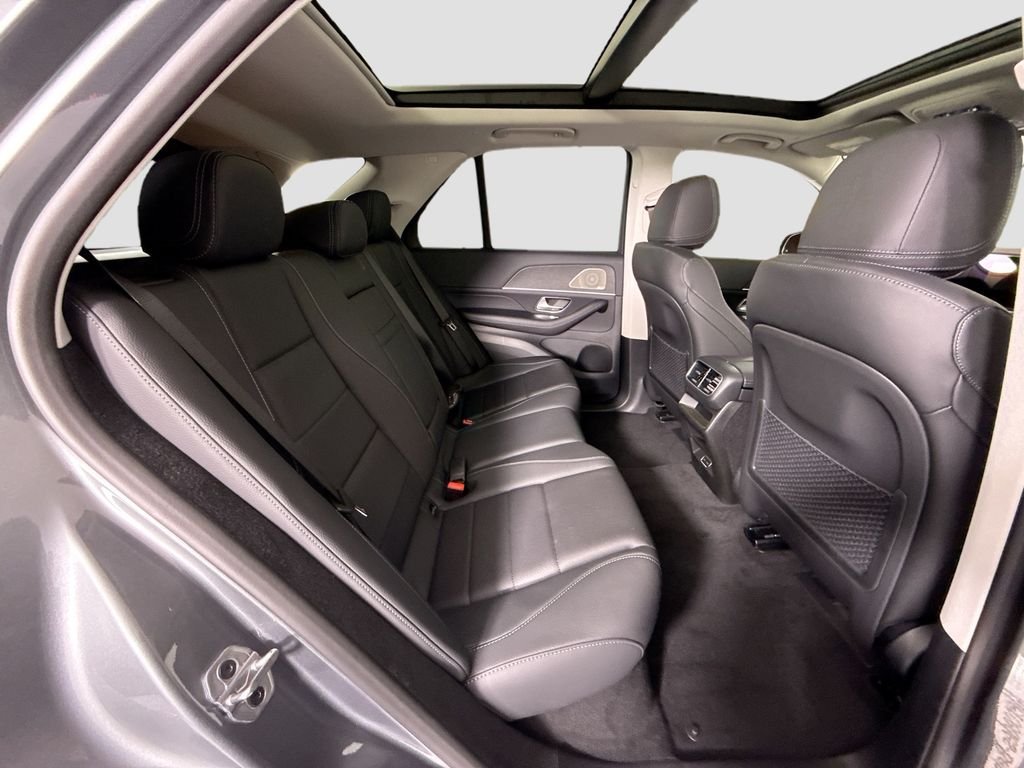 New 2026 Selenite Grey Metallic Mercedes-Benz GLE 450 image 24