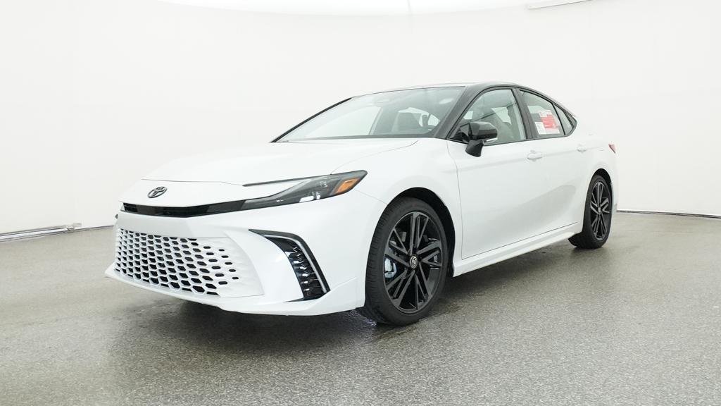 New 2026 Wind Chill Pearl with Midnight Black Metallic roof Toyota XSE image 6