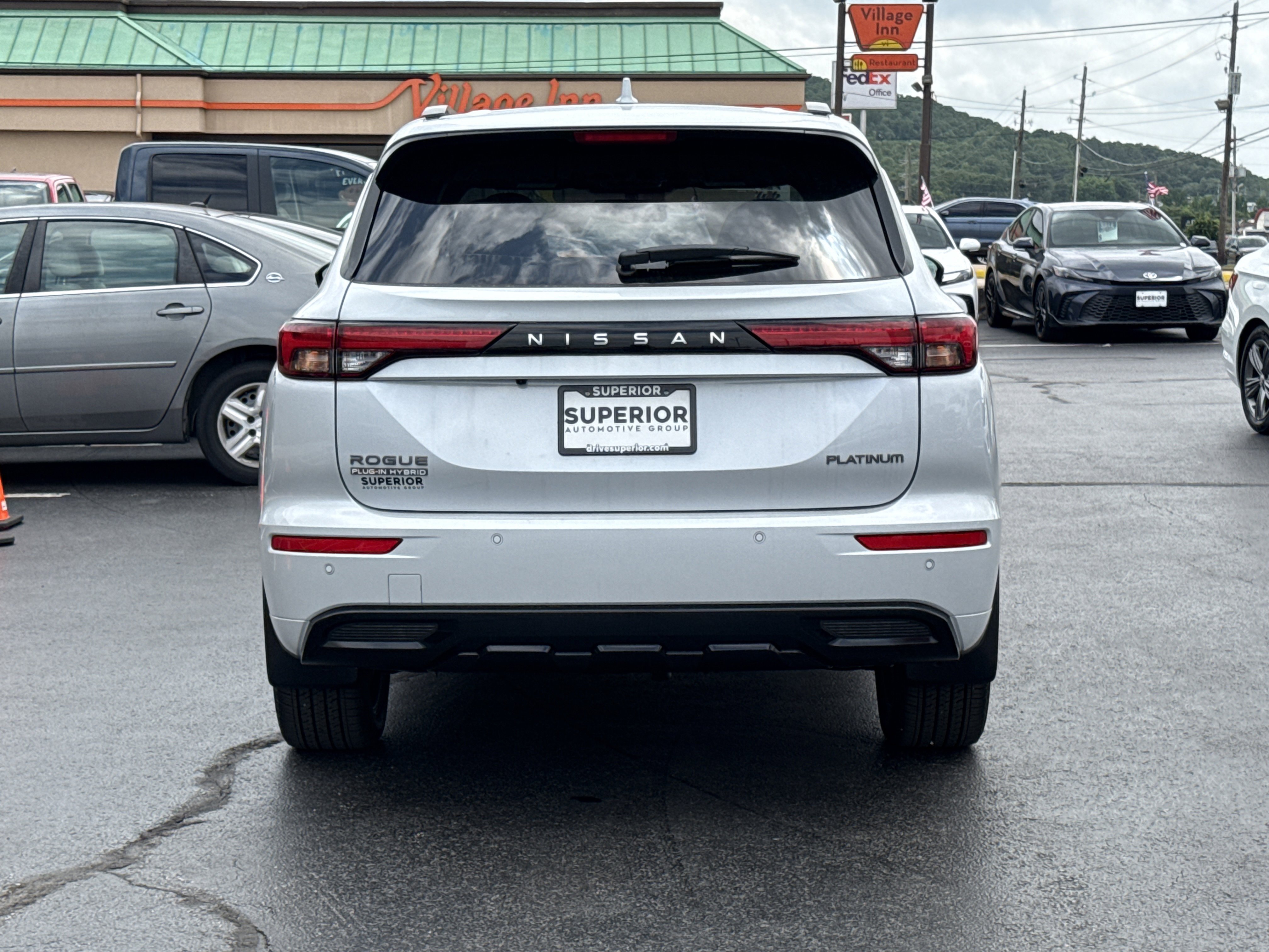 New 2026 Alpine Frost Nissan Platinum AWD image 4