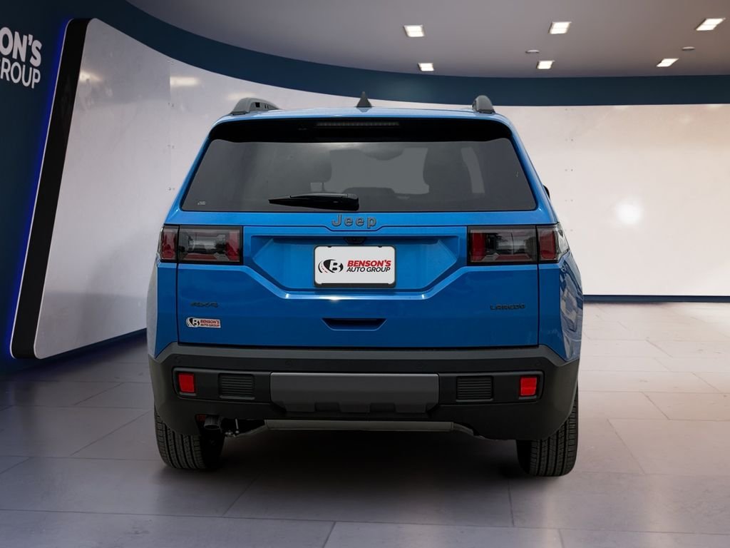 New 2026 Hydro Blue Pearl-Coat Exterior Paint Jeep Laredo image 4