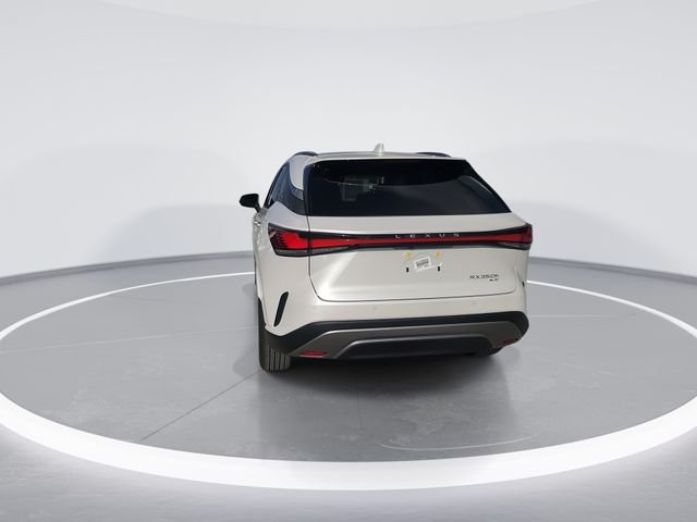 New 2026 Eminent White Pearl Lexus PREMIUM image 7