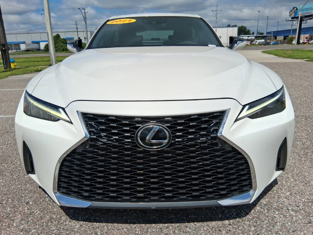 2021 Lexus IS 300 - Photo 8