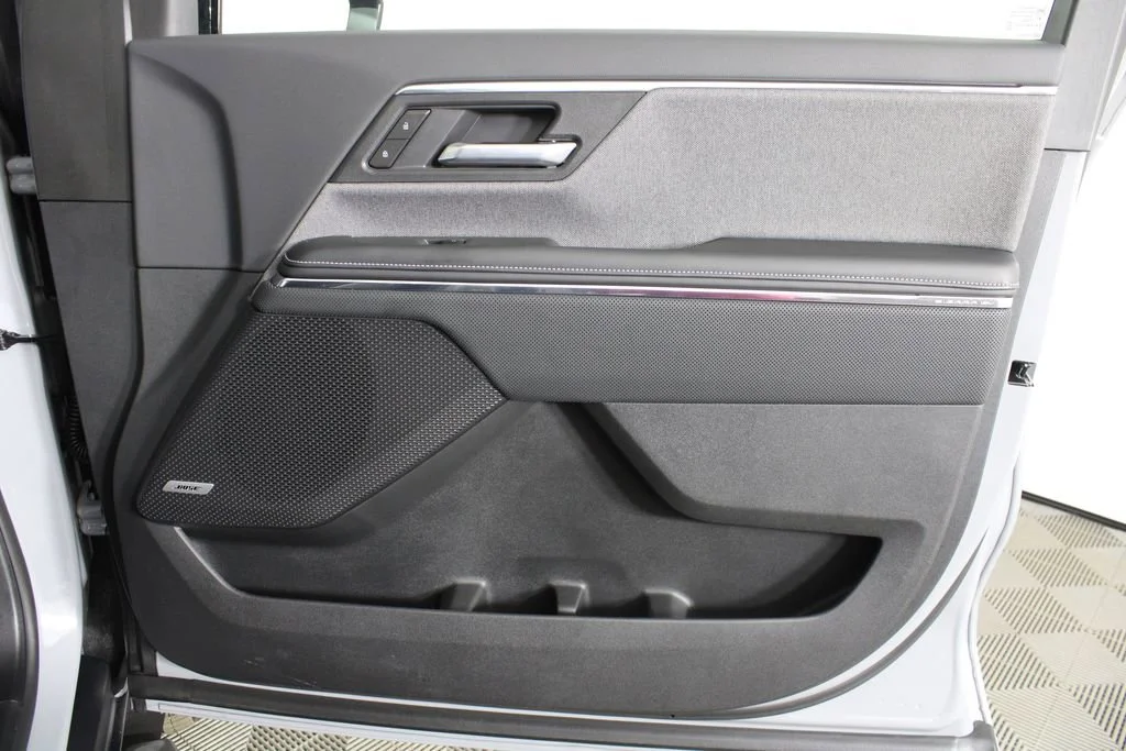 New 2026 Thunderstorm Gray GMC Elevation Extended Range image 8