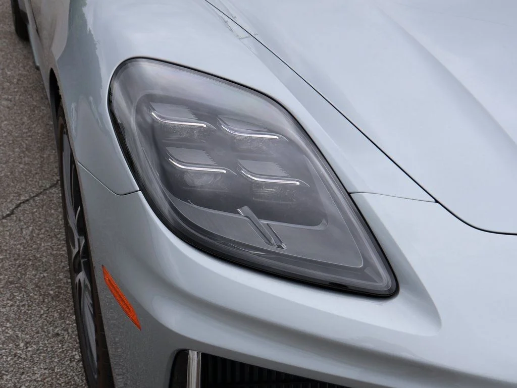 Used 2025 Dolomite Silver Metallic Porsche 4 image 13