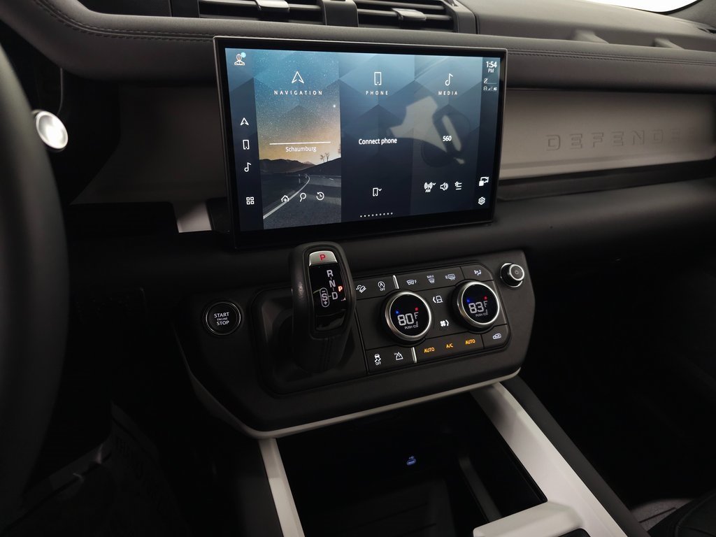 2025 LAND ROVER DEFENDER - Image 23