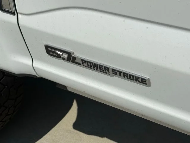 Used 2024 White Ford Lariat image 9