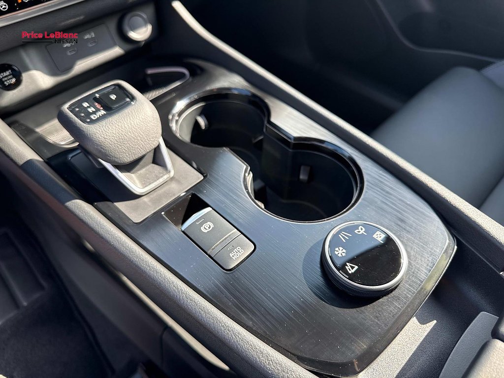 Certified Used 2025 SILVER Nissan SL image 25