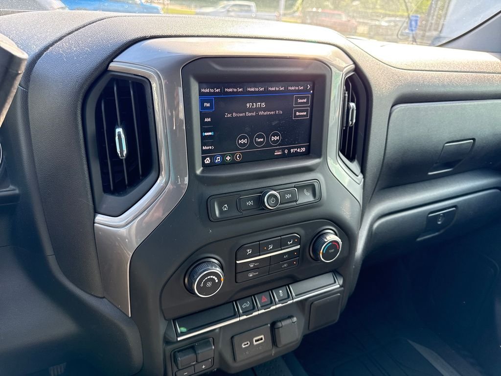 Used 2021 Blue Chevrolet Custom image 15