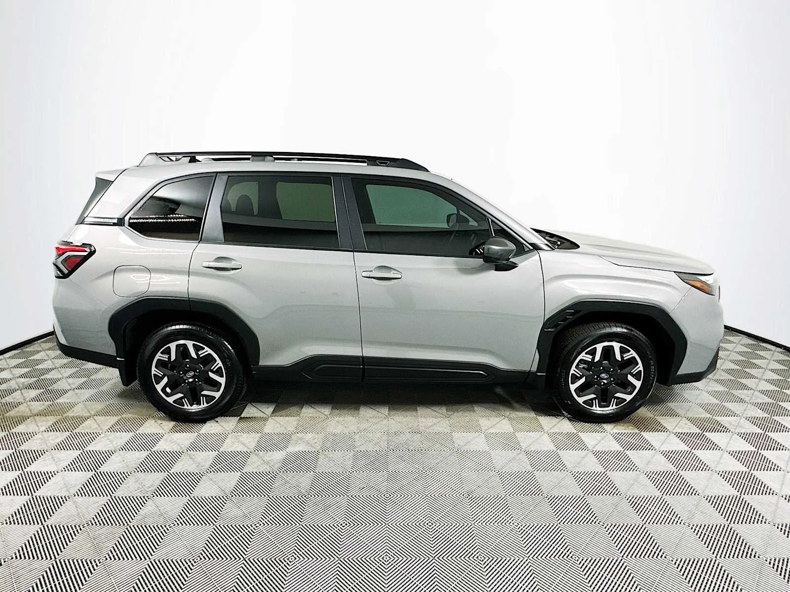 Certified Used 2026 River Rock Pearl Subaru Premium image 8