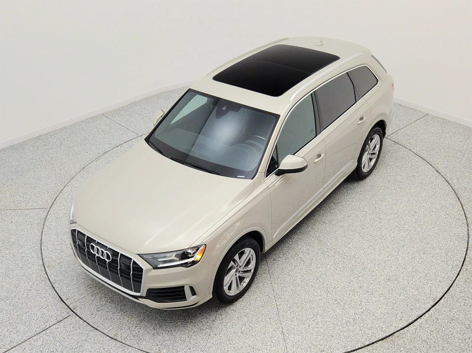 Used 2023 Vicuna Beige Metallic Audi Premium image 22