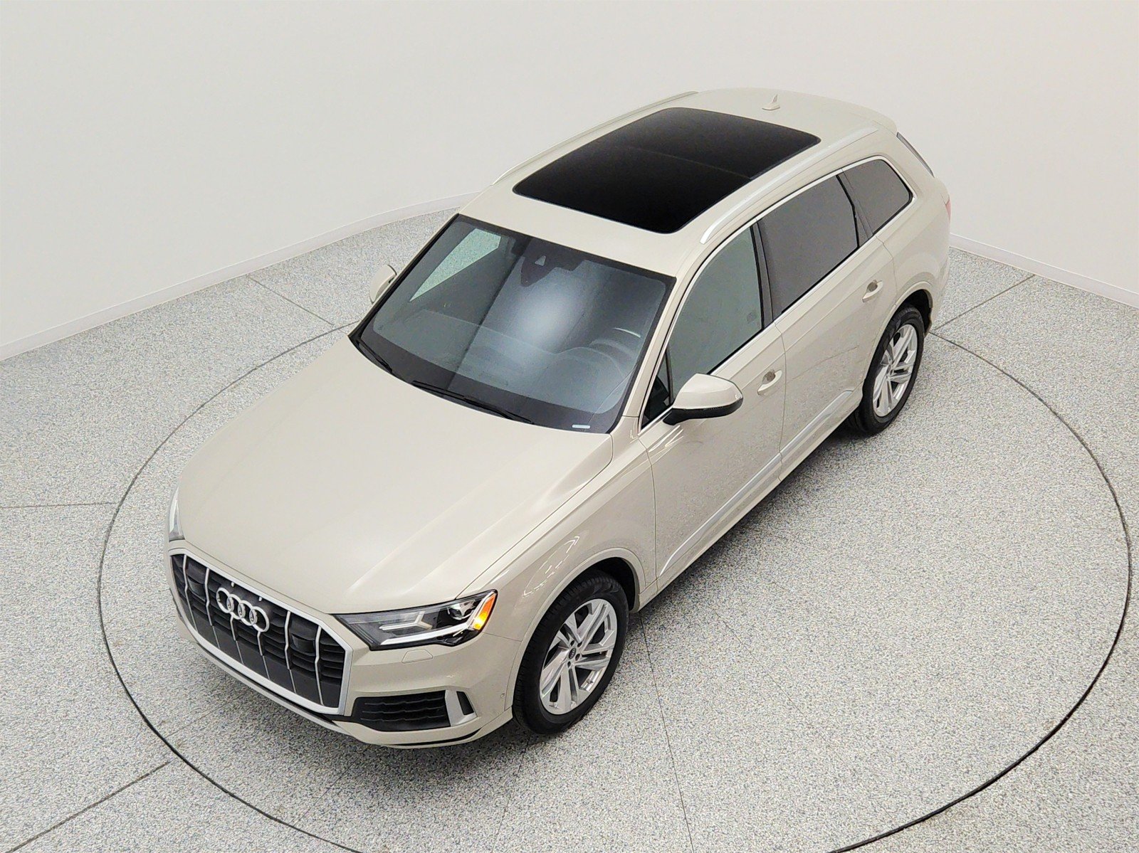 Used 2023 Vicuna Beige Metallic Audi Premium image 22