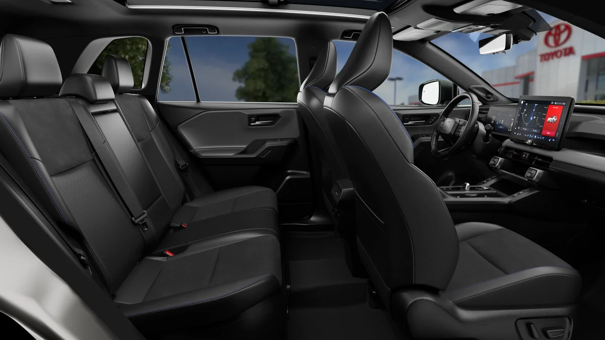 New 2026 Meteor Shower with Midnight Black Metallic roof Toyota XSE image 43