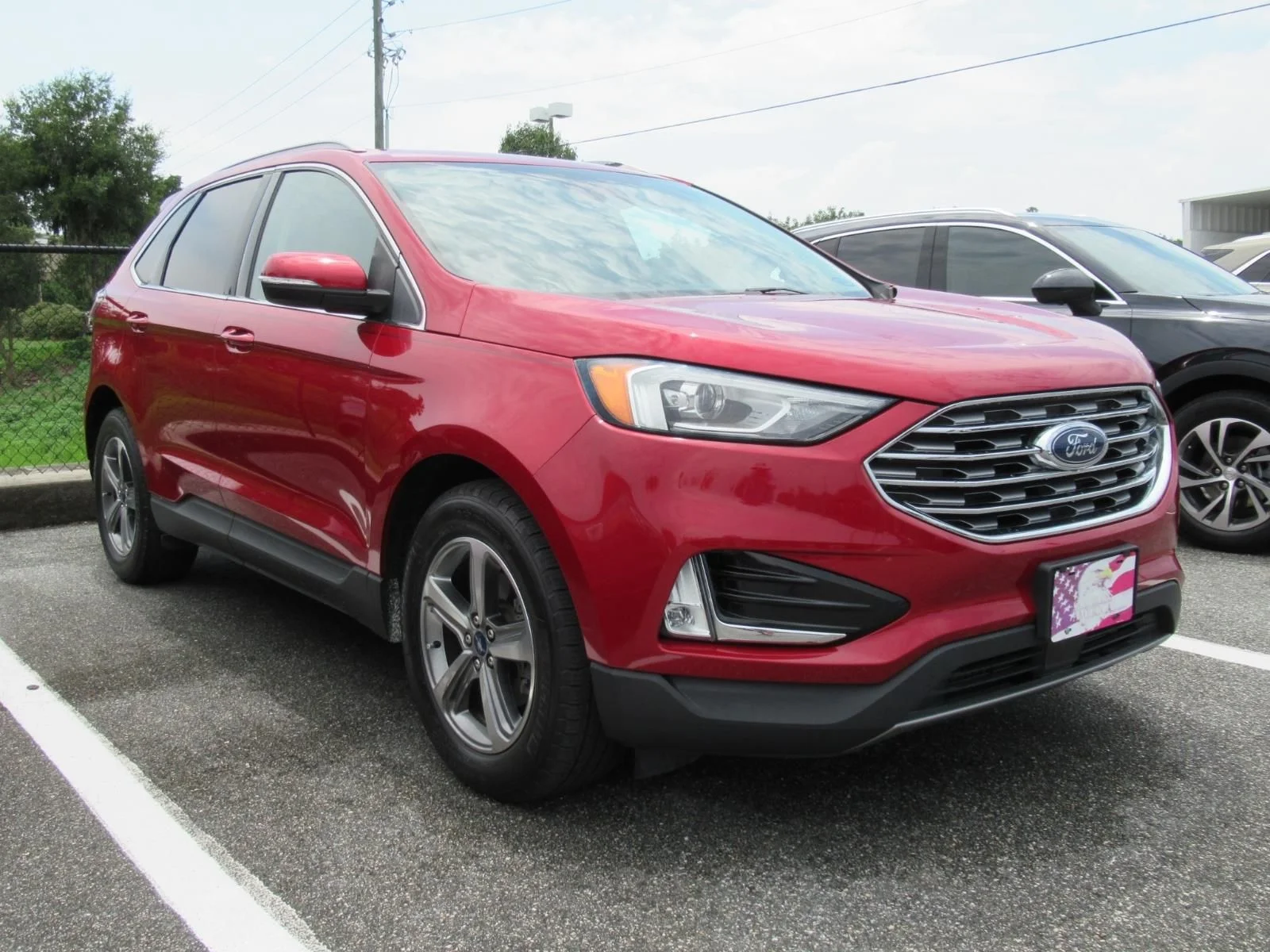 Used 2020 Red Ford SEL image 1