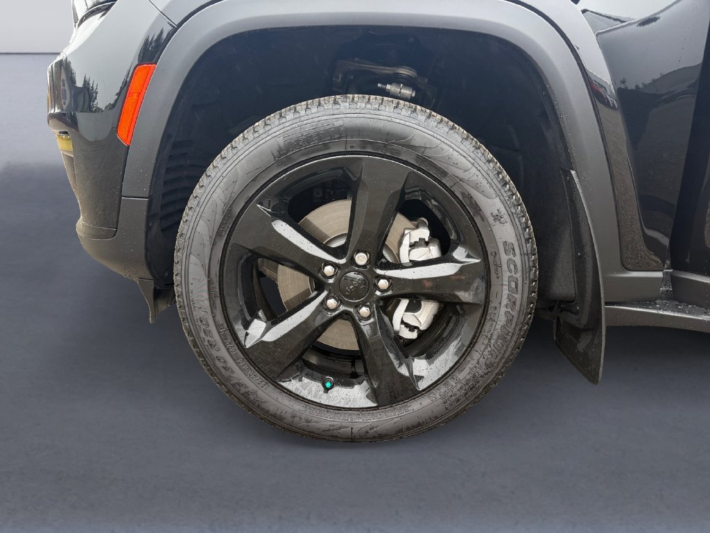 Used 2025 Black Jeep Limited image 10