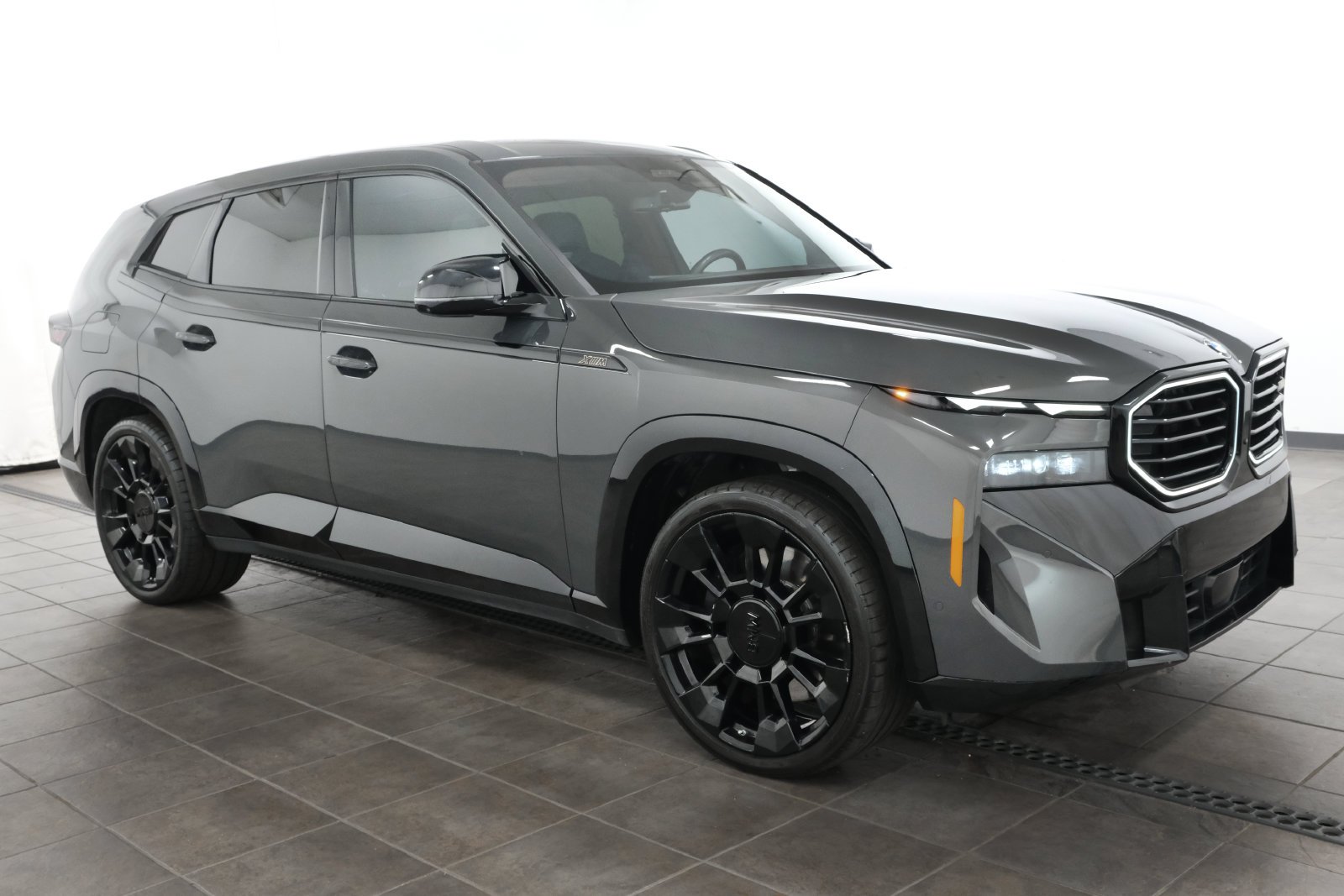 Used 2023 Dravit Gray Metallic BMW Base image 6