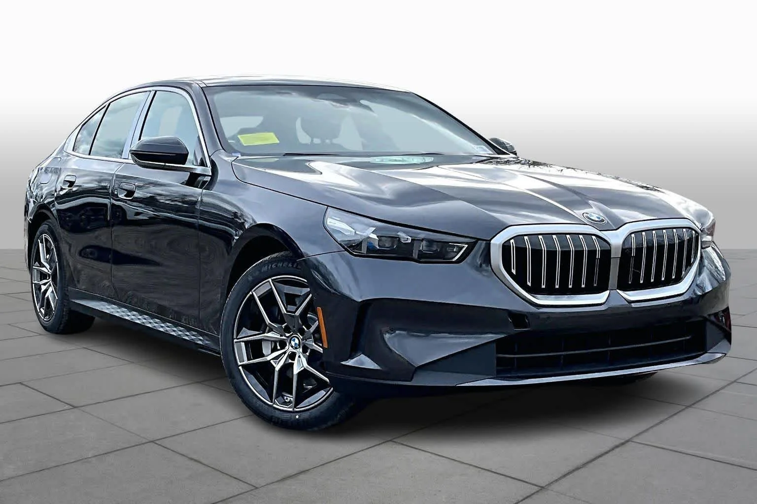 New 2026 Dark Graphite Metallic BMW 530i xDrive image 19